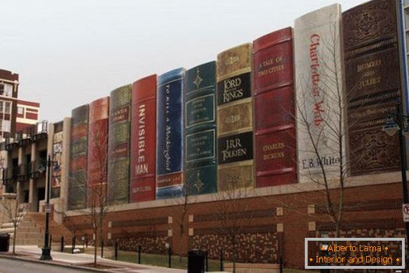 A Kansas City közösség, a közkönyvtár könyvespolcja