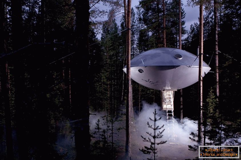 UFO Treehouse (Svédország)
