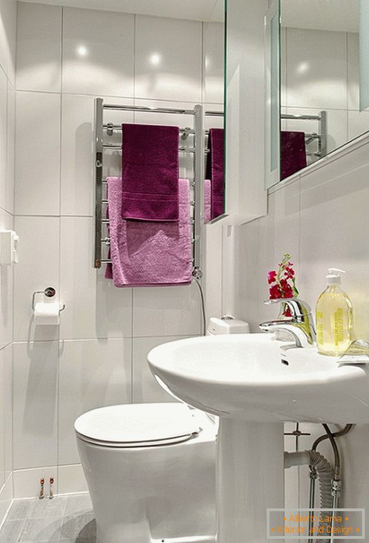 Fürdőszoba egy kis lakás Svédországban