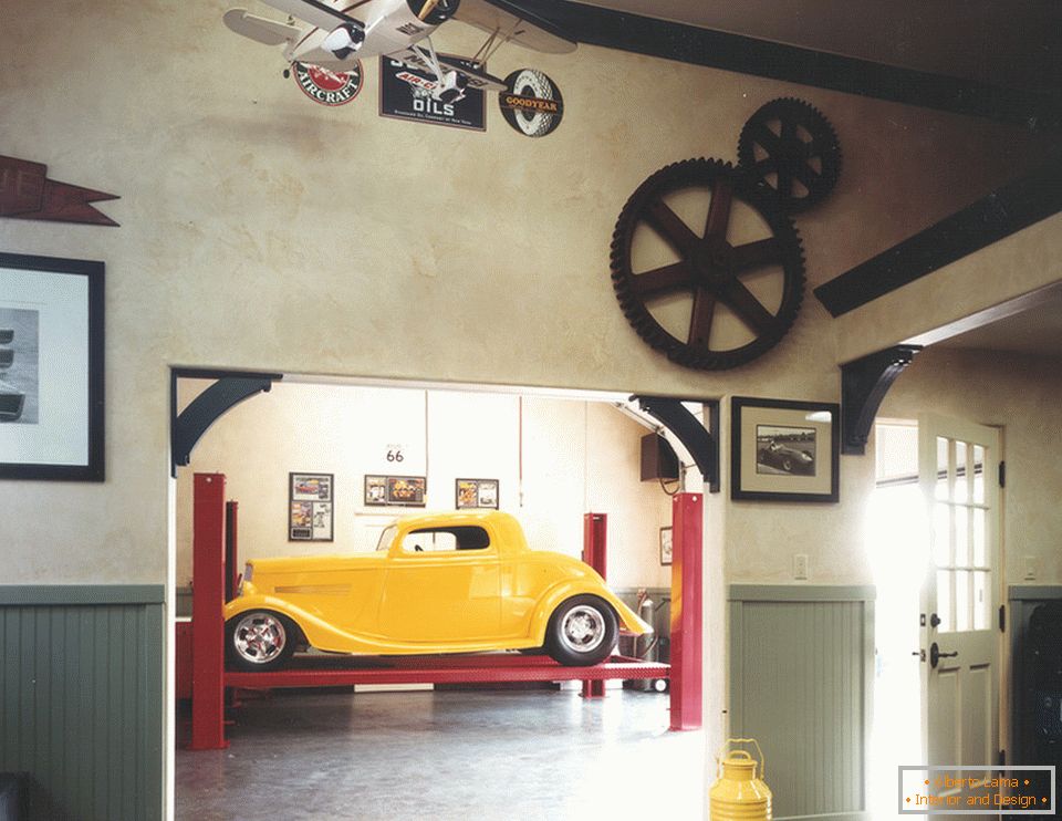 A garázs belseje retro stílusban