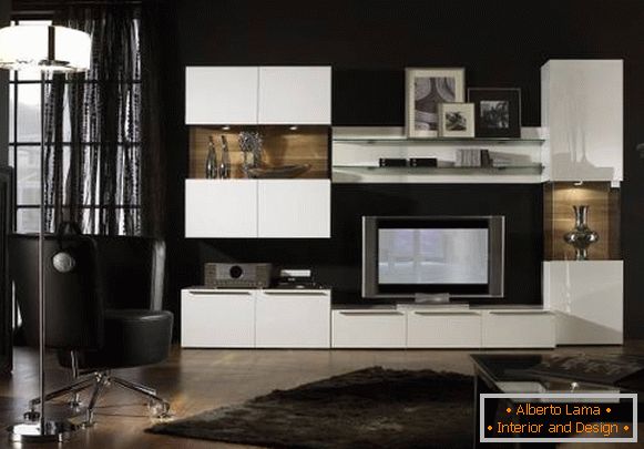 Fekete háttérképek fehér moduláris bútorokhoz a nappaliban