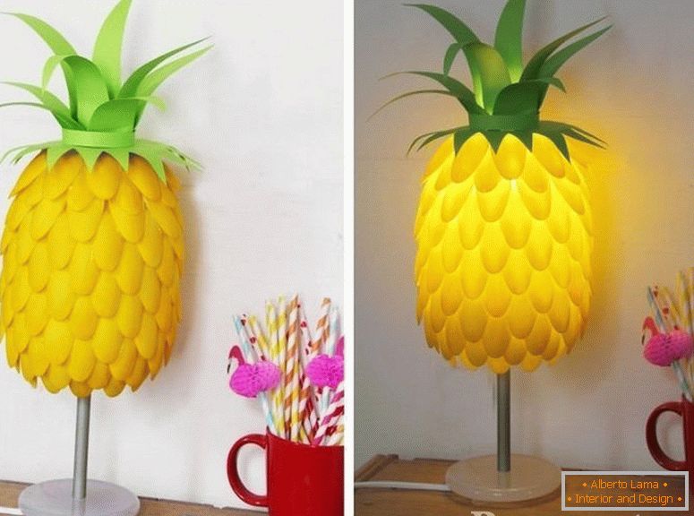 Asztali lámpa ananász formájában