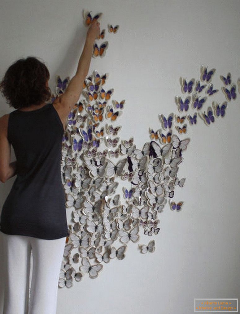 Ragasztja le a pillangók a falra