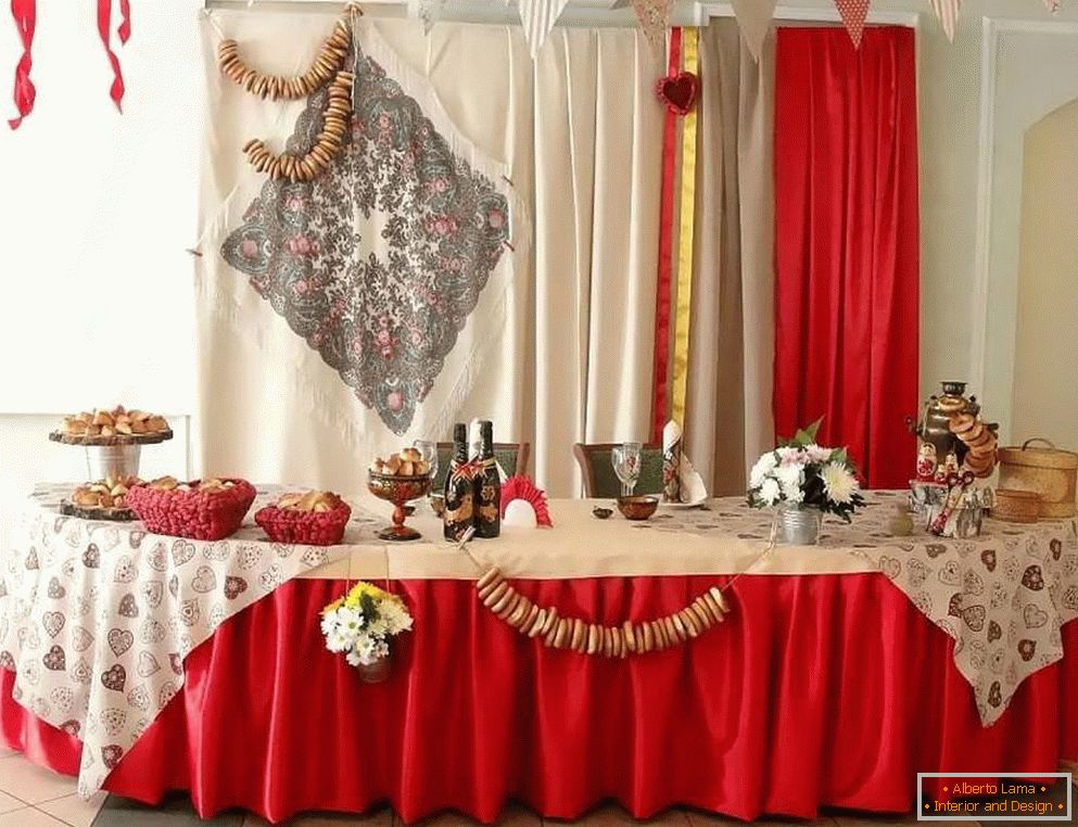 Az esküvői terem bejelentése orosz stílusban