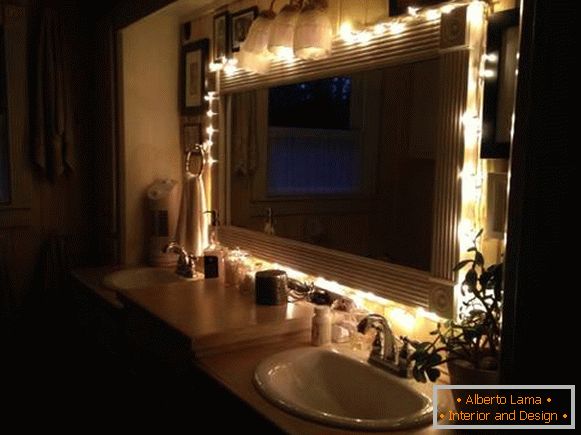 Fürdőszobai dekoráció LED garland-el