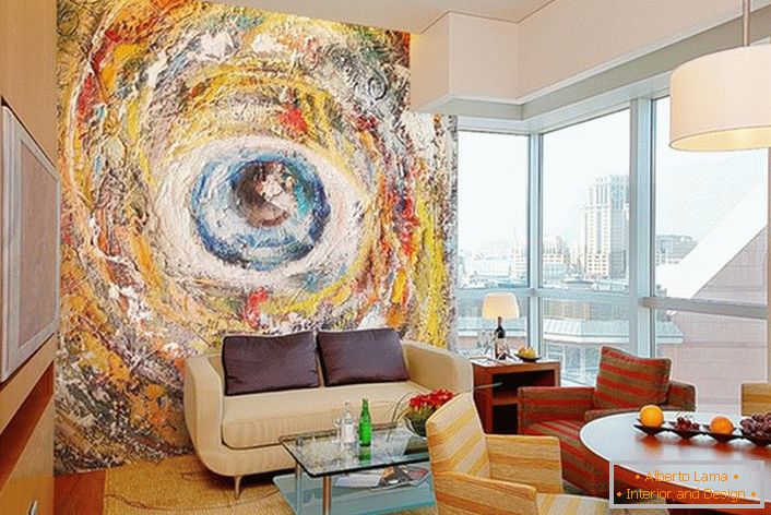 Dekoratív festés a belső térben eleganciát kölcsönöz a lakás belsejébe.