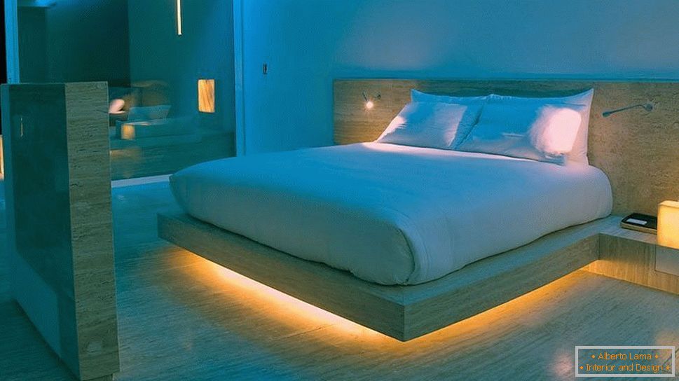 Háttérvilágított ágy
