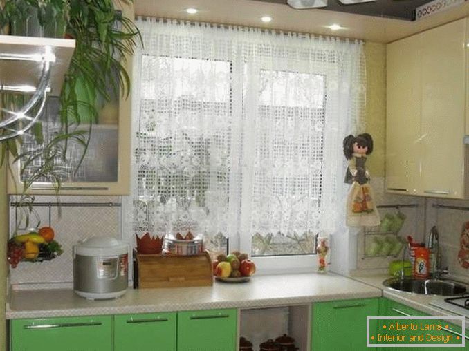 1 szobás lakás Hruscsovban - a kis konyha képe