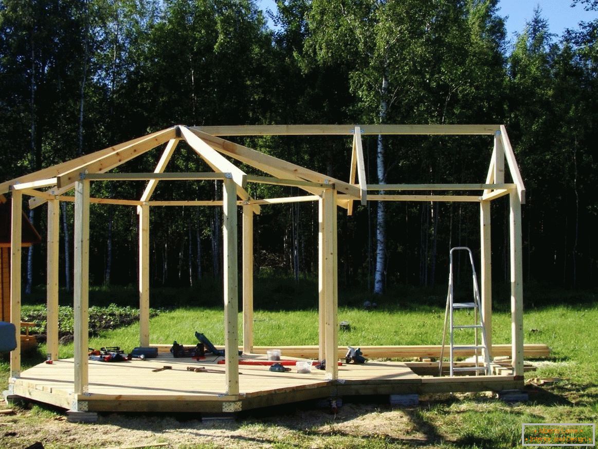 Egy pavilon építése