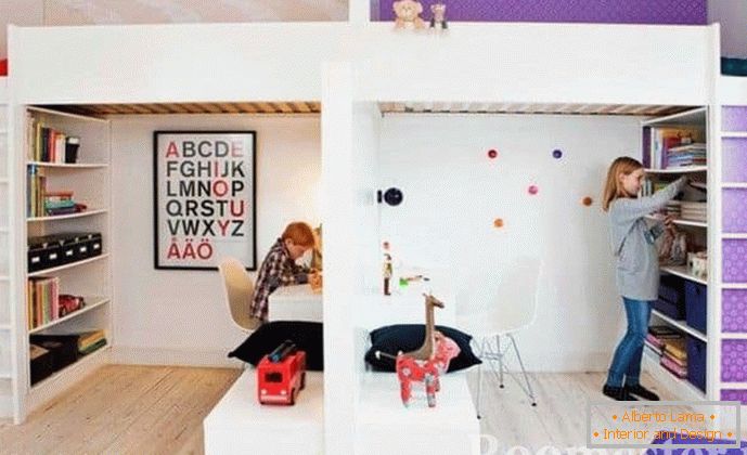 Gyermekszoba különböző nemű gyermekek számára, két részre osztva