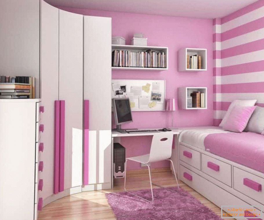 Rózsaszín és fehér szoba lányoknak
