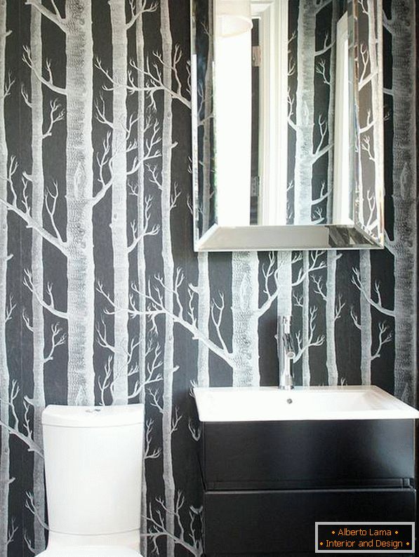 Design egy kis fürdőszoba fekete tapéta