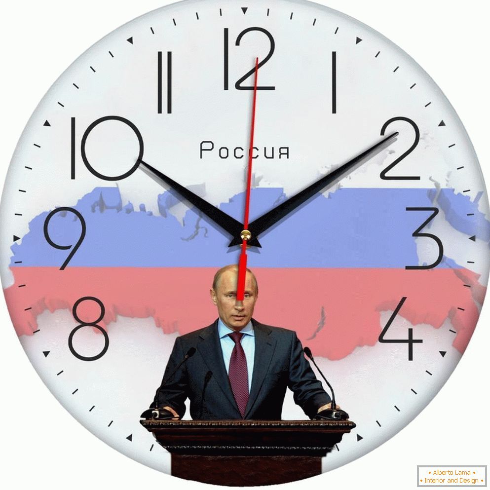 Putyin az órára