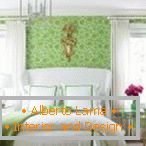 Hálószoba újszülöttek számára zöld és fehér színekben