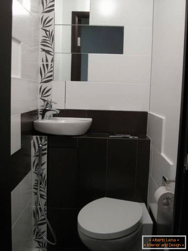 WC Hi-tech stílusban higiénikus zuhanyzóval