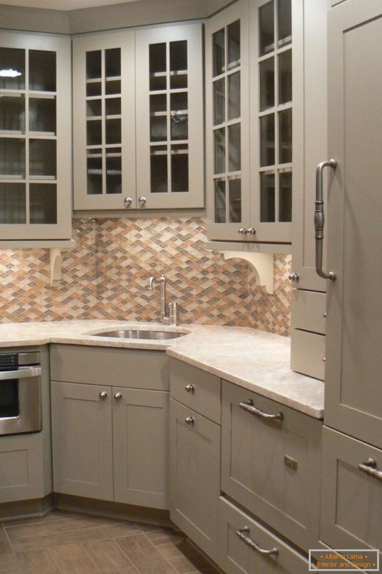 kortárs szürke-konyha-tároló-szekrények plusz szép sarok-mosogató-design-with-mozaik-cseppvető csempe