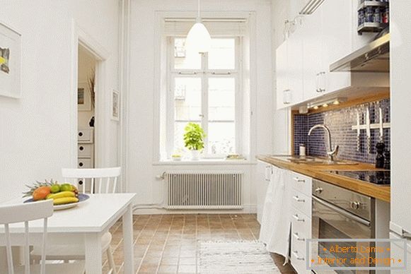 Svédországban kényelmes konyha apartmanok belseje