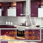 Stílusos design lila konyha egy lakásban