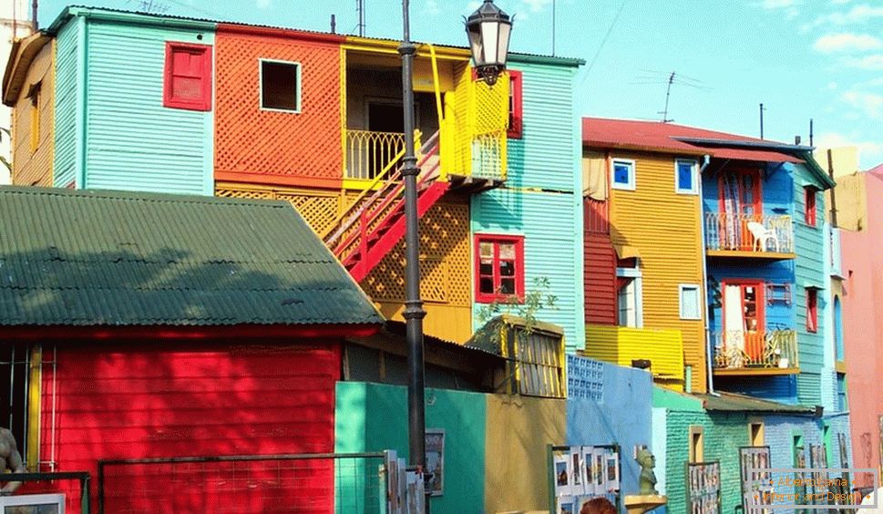 Gyönyörű színes házak