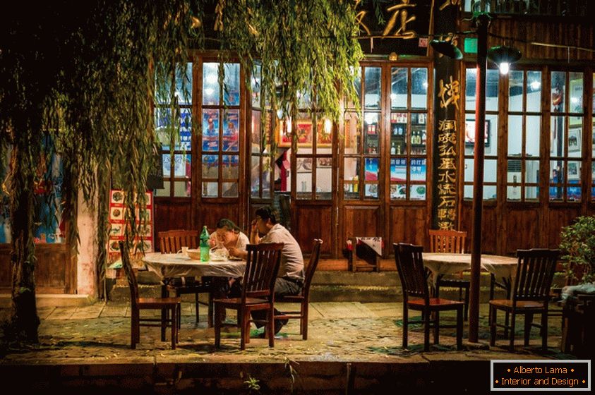 Sanghajban lévő étterem, Rob Smith fényképész