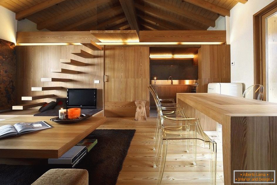 Világos fából készült kombinált nappali és konyha