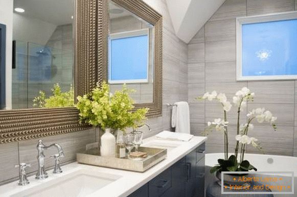 Fürdőszoba high-tech stílusú fénykép