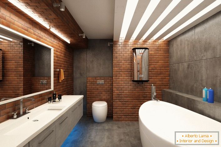A téglafal szimulációja a fürdőszobában tetőtéri stílusban harmonikusan kombinálható a hófehér bútorokkal.