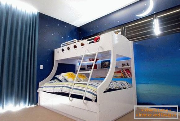 A fiatal űrhajósok emeletes ágya