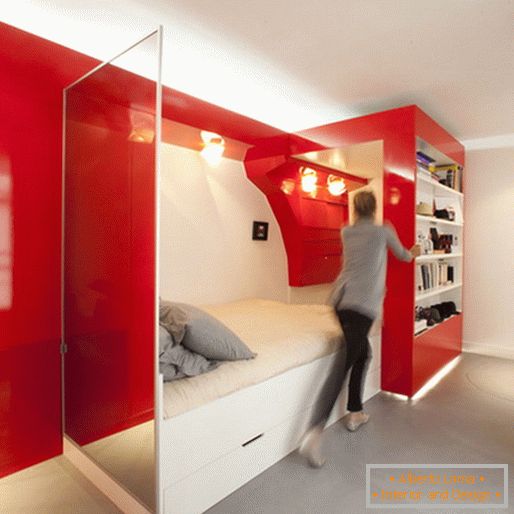 Átalakítható vörös és fehér hálószoba