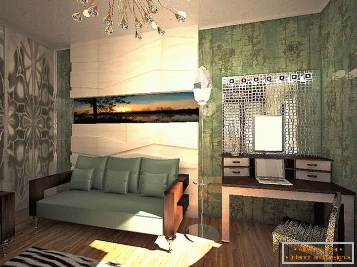 Arany fényezés a kristály elemekkel kombinálva kiváló fényt biztosít a nappaliban a hi-tech stílusban. 