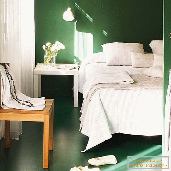 Kis hálószoba fehér és zöld színben