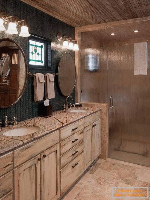 Üveg a textúra, mint egy zuhany kerítés a fürdőszobában