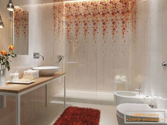 Fürdőszobai csempe virágmintával