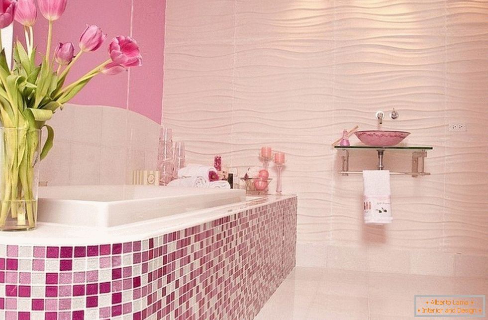 Rózsaszín fürdőszoba mozaikos