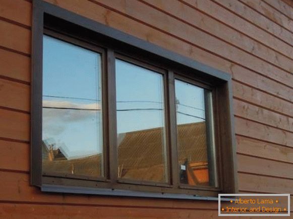 Faház ablakpárkányok fából készült házban, fotó 12