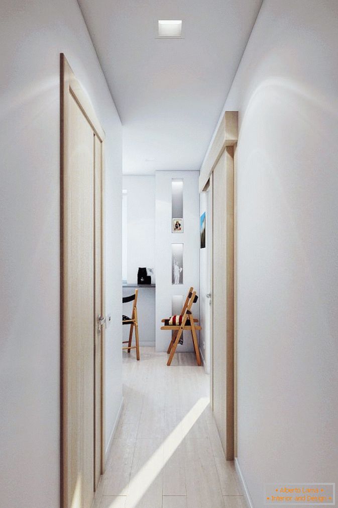 Egy kis stúdió lakás folyosója Oroszországban
