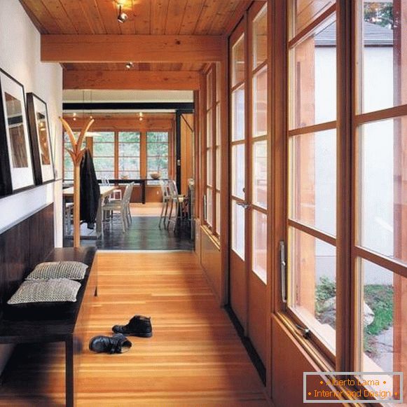 Modern padok hátul a folyosón minimalizmus 2015