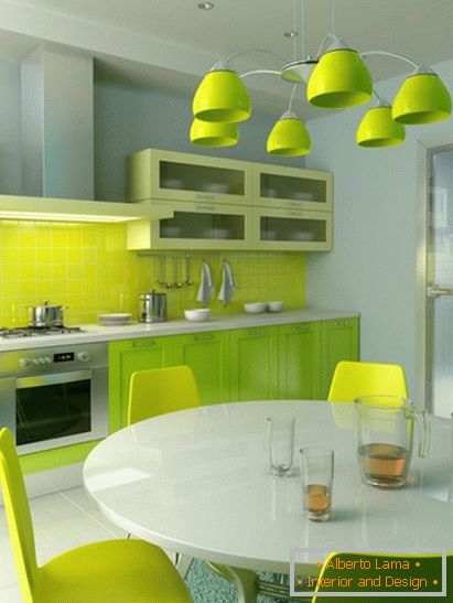 A kis konyha belseje élénk színekben