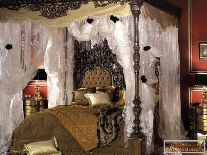Luxus hálószoba barokk stílusban. A kompozíció közepén egy hatalmas baldachinos ágy található. 