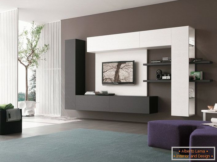 Hangsúlyozni a könnyű belső nappali tervezők kínálnak függő moduláris bútorok.