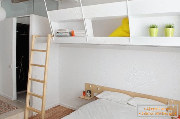A mini-apartman projektje: fehér színű hálószoba