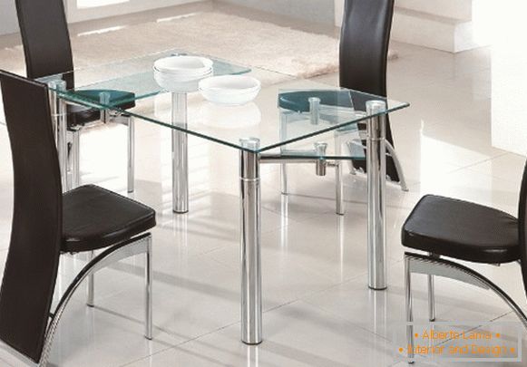 összecsukható ebédlőasztalсо стеклянной столешницей