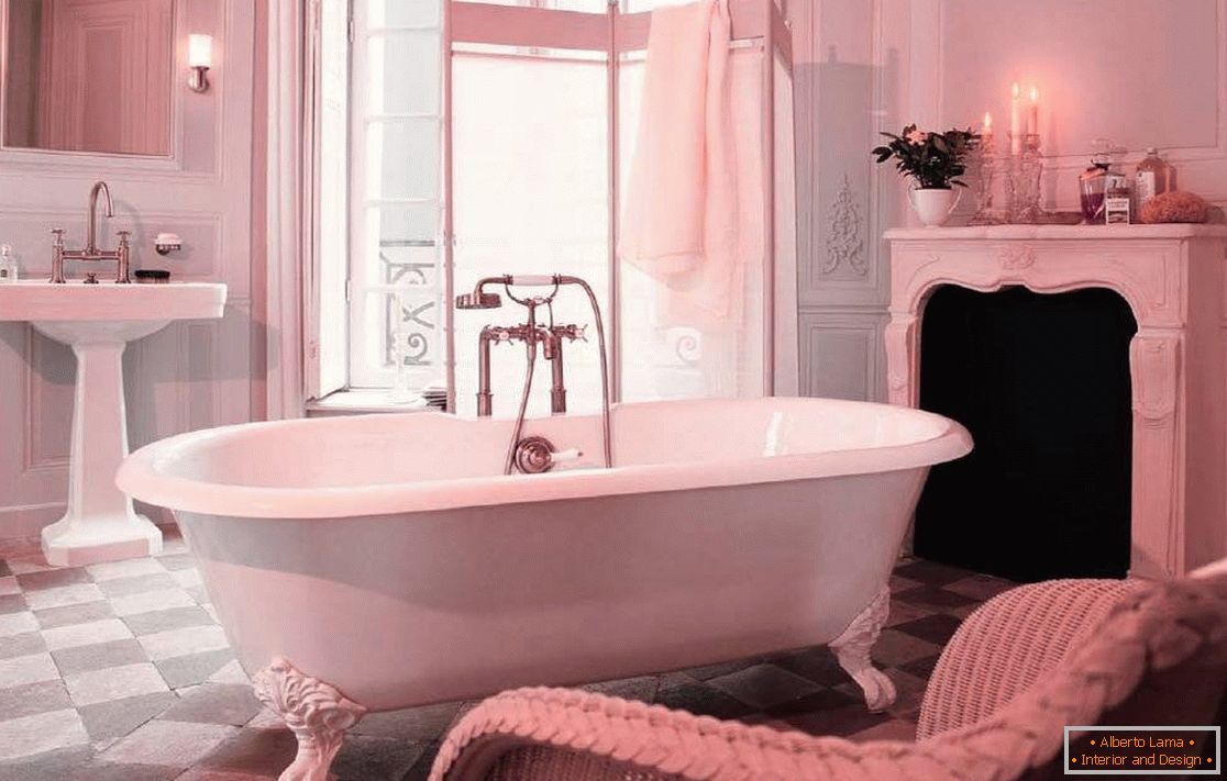 Luxus fürdőszoba rózsaszín árnyalatú