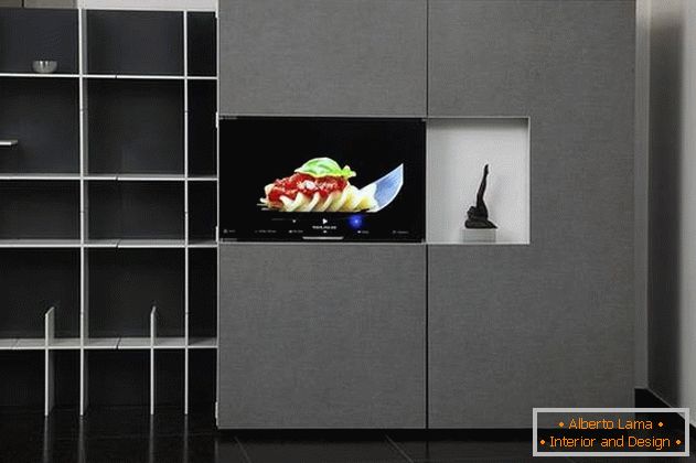 Összecsukható konyha a házban с телевизор в дверце шкафа