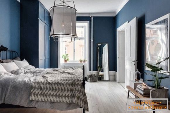Fotók a hálószobából modern stílusban és kék színben