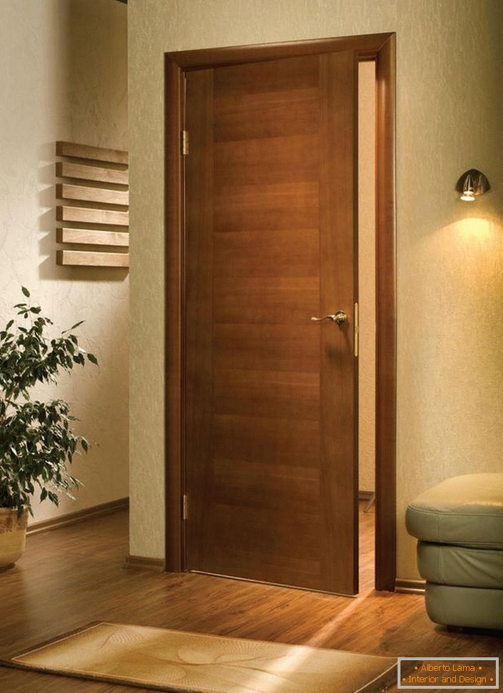 A szecessziós stílusú ajtók szerény, lakonikus kialakításuk miatt harmonikusan néznek ki minden belső térben. 