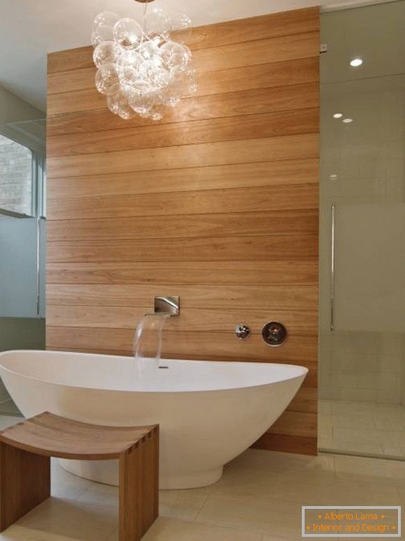 fa-panel-in-fürdőszoba