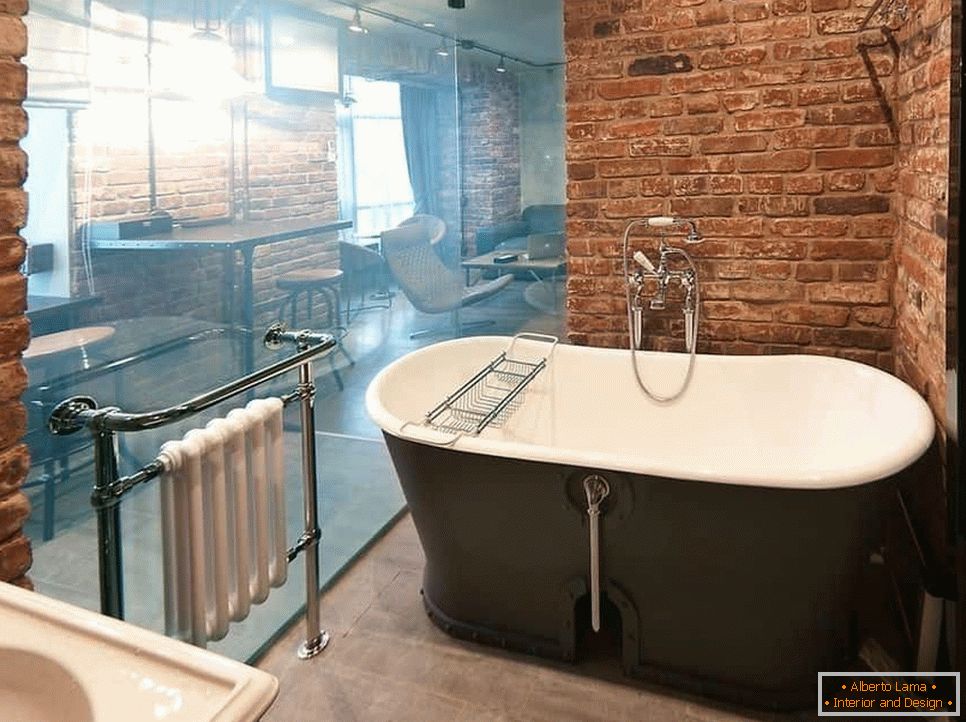 Luxus fürdőszoba grunge stílusú üvegfallal
