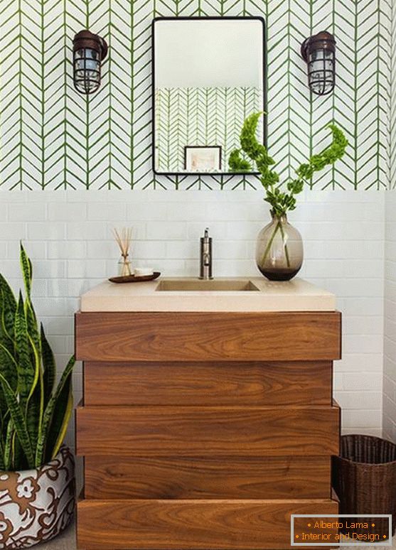 Fürdőszoba barna és zöld ékezetekkel