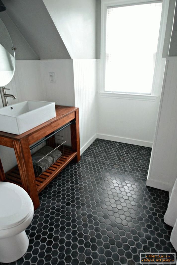 fekete fürdőszoba emeleti